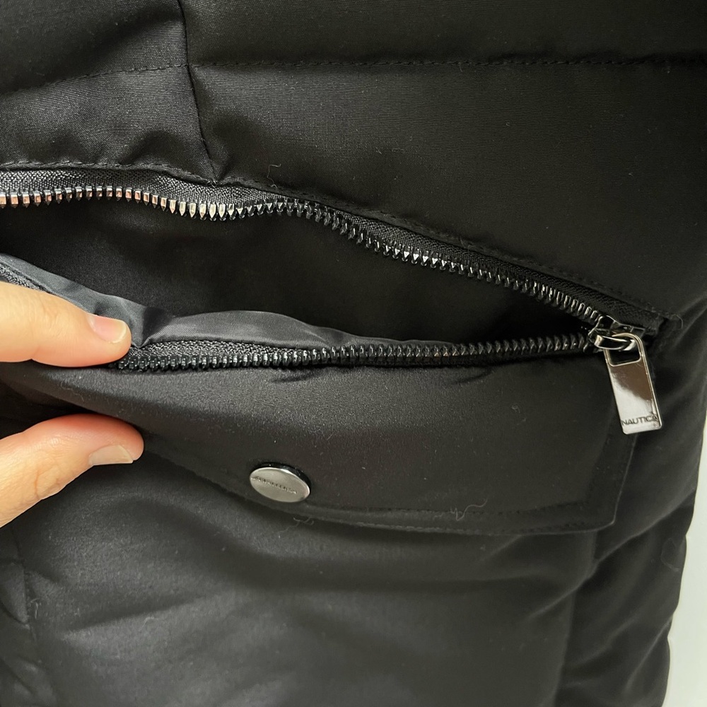 Black Puffer Coat with Detachable HoodFur Trim LIKE NEW Water/Wind Resistant - Picture 9 of 16